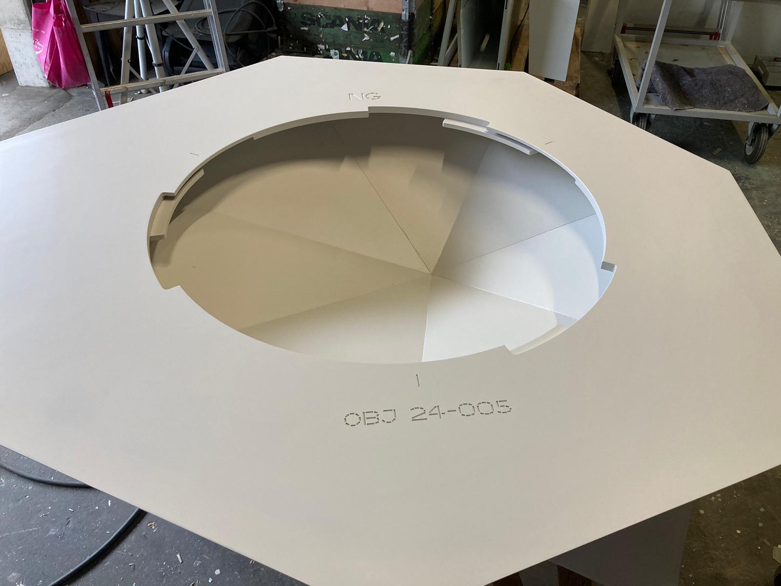 Pièces découpées au laser avant assemblage